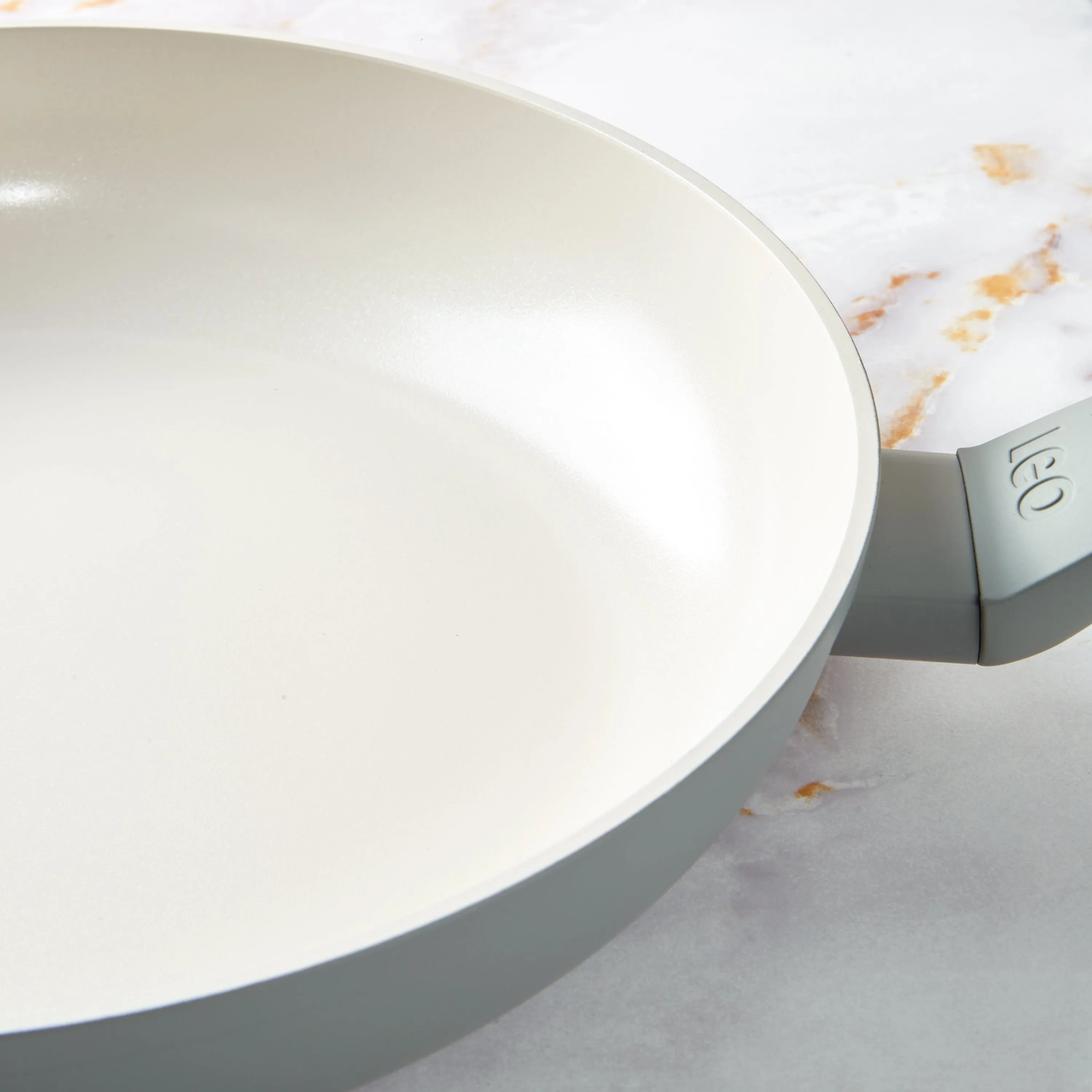 BergHOFF Balance 3Pc Nonstick Ceramic Frying Pan Set, Recycled Aluminum, Moonmist