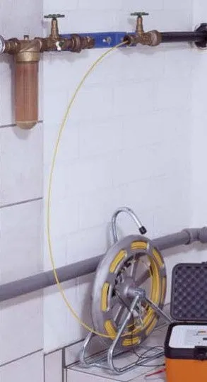 Sewerin Glass-fiber Probe Rod for locating PVC and Plastic Pipe, 60m (196') on Reel